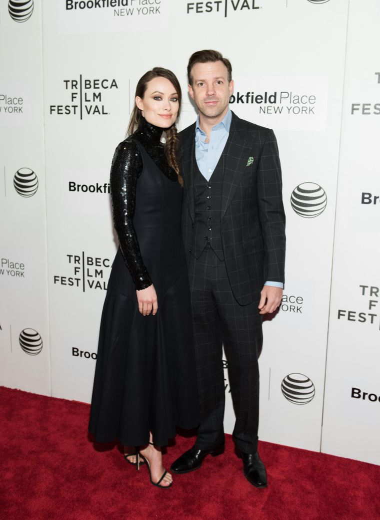 Olivia Wilde and Jason Sudeikis keep it classy at the Tribeca Film Festival in New York City.