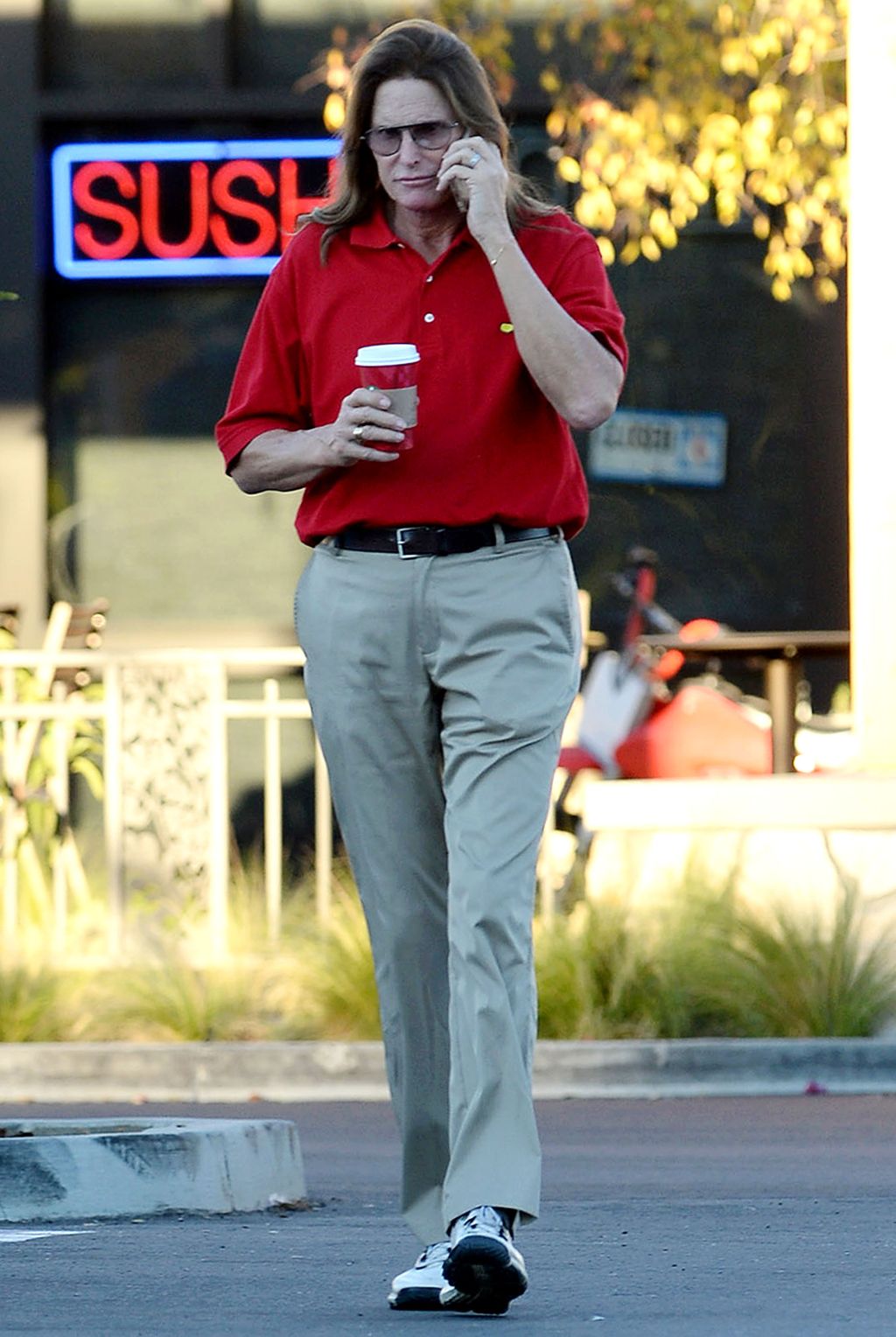 Bruce Jenner gets coffee in Thousand Oaks