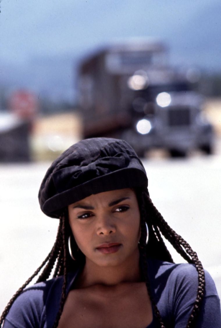 The reason why we’re all calling them “Poetic Justice braids.”