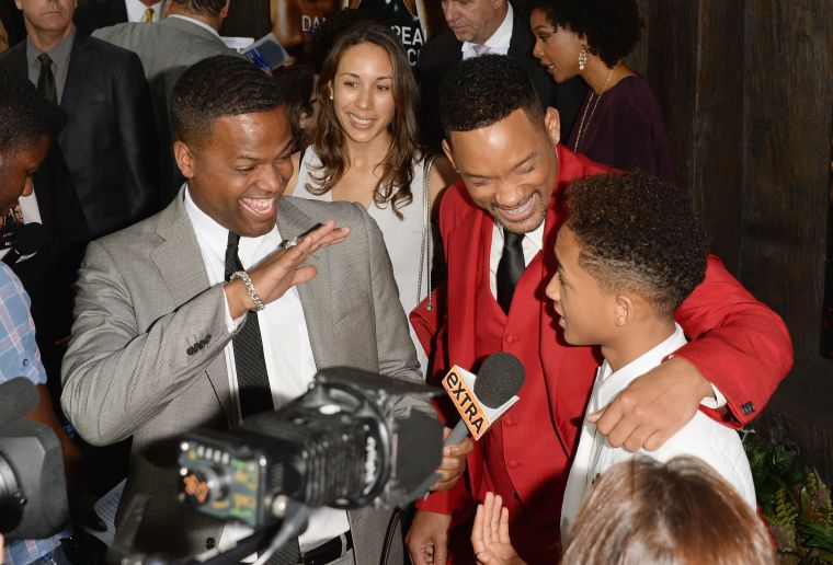 Jaden Smith leaving AJ hanging on the red carpet.