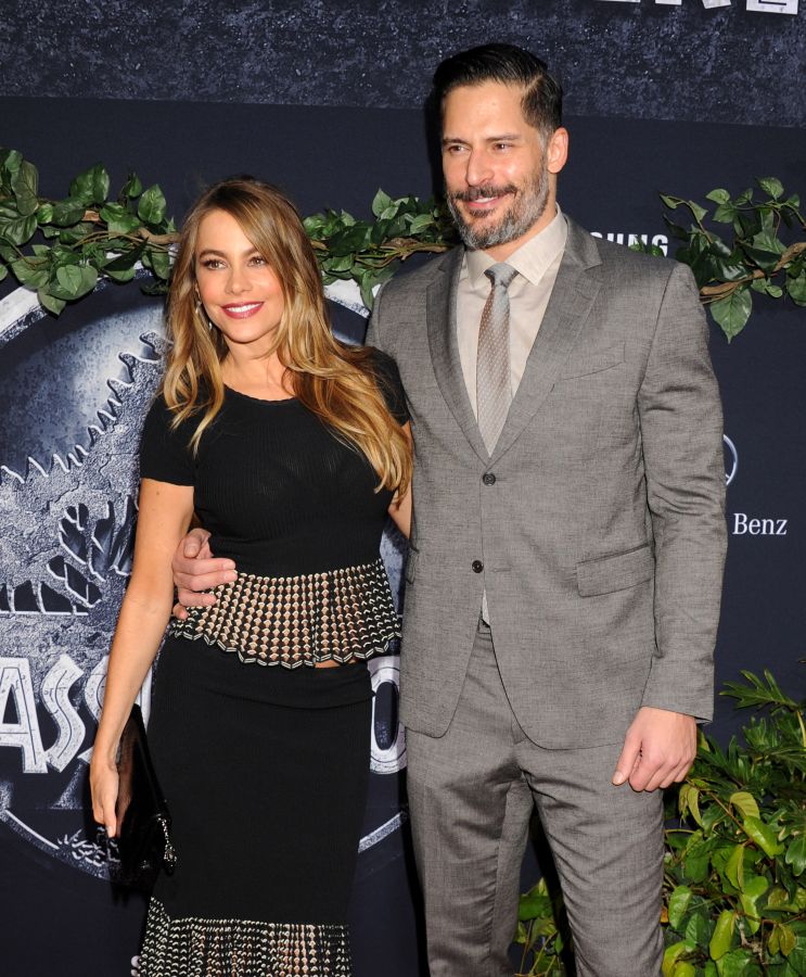 Sofia Vergara and Joe Manganiello "Jurassic World" premiere