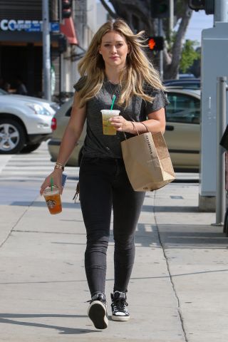 Hilary Duff spotted with Starbucks in Beverly Hills