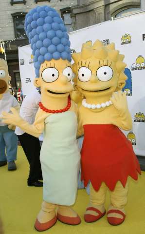 Marge Simpson, Lisa Simpson