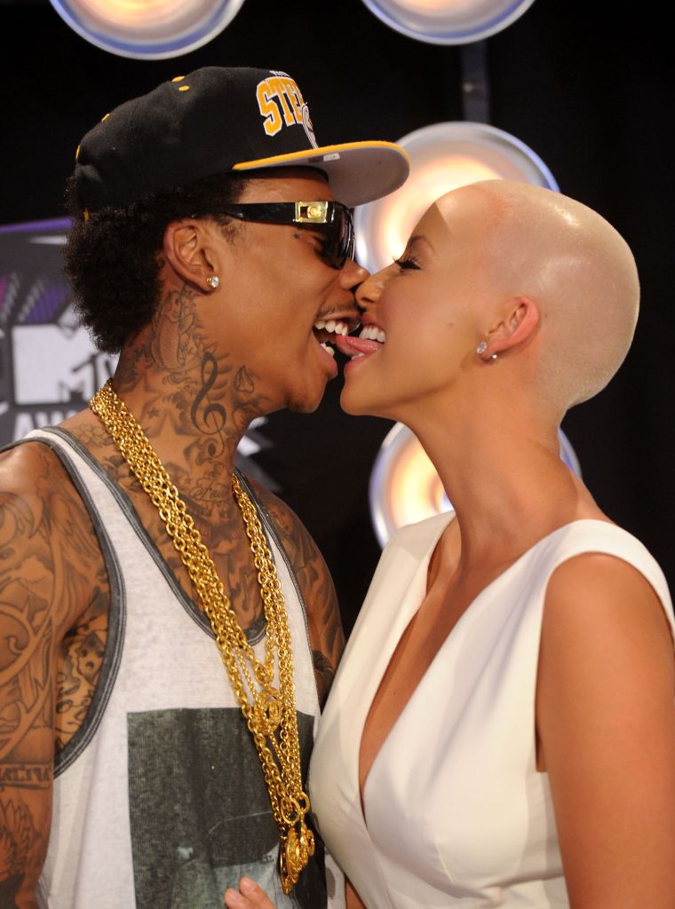 Amber and Wiz's tongue bite during the 2011 era.