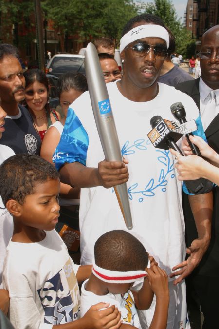 Diddy and the kids back in ’04.