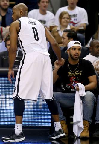 Drake courtside, Toronto Raptors vs Brooklyn Nets game