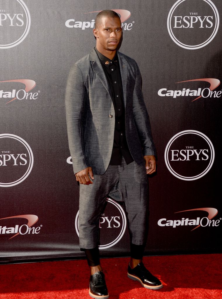 The ESPYS red carpet was the perfect place for this fashion forward look.