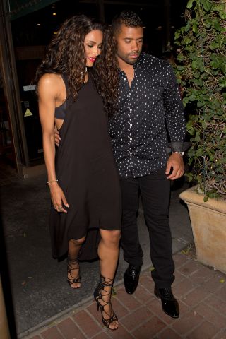 Kelly Rowland and her husband Tim Witherspoon joined Ciara and her football player boyfriend Russell Wilson and Basketball player Carmelo Anthony and Lala Vasquez for dinner at 'Madeo' Italian Restaurant
