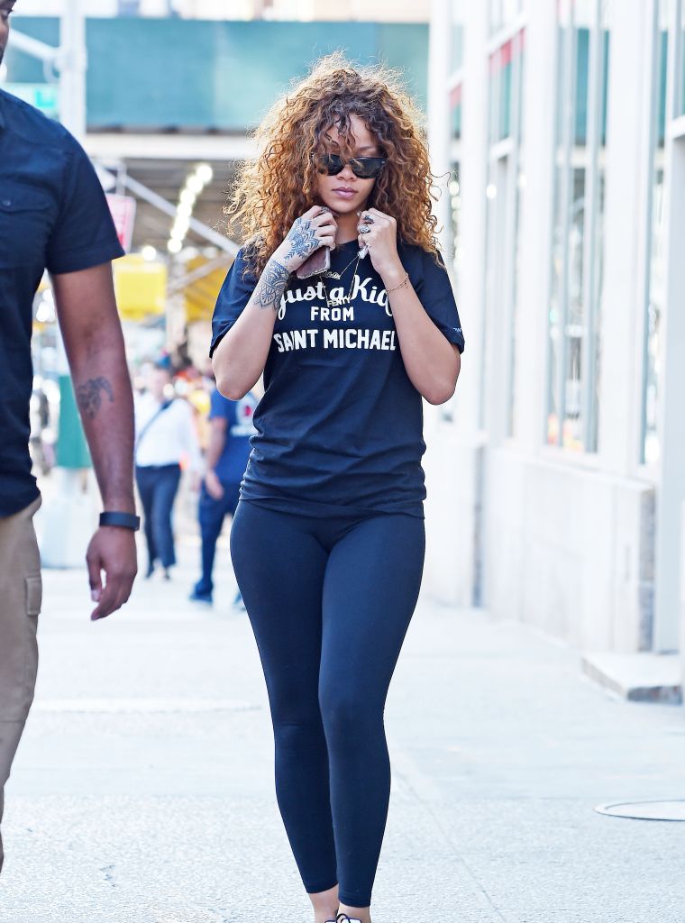 Rihanna gives zero fuxs while heading to the gym in Soho.