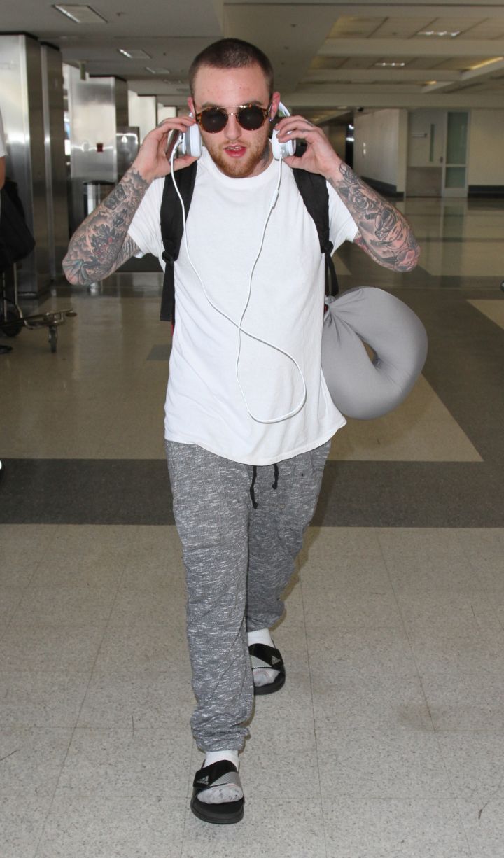 Oh hey, Mac! Mac Miller is spotted at Los Angeles Airport.