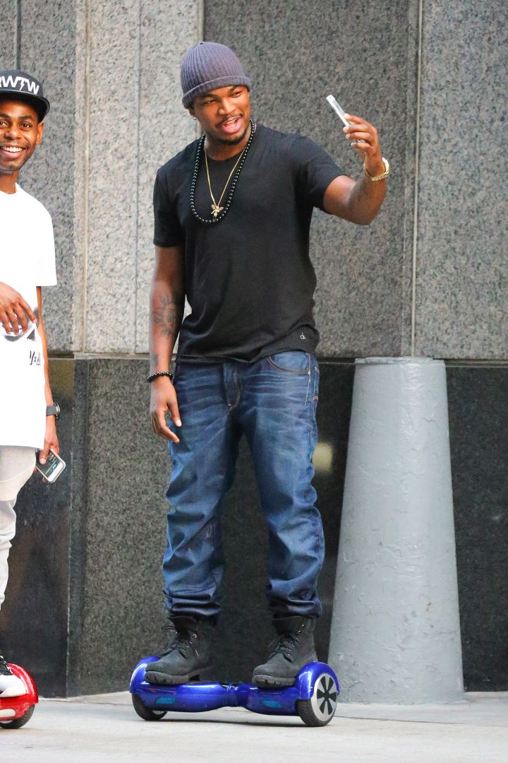 Ne-Yo was spotted trying his new self-balancing scooter while out and about in New York.