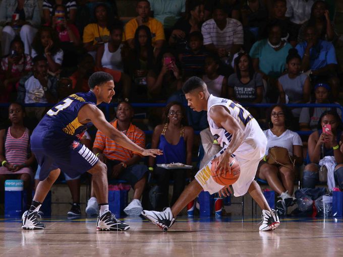 Diggy went one-on-one with Yazz from “Empire” at the Duffy’s Hope 13th Annual Celebrity Basketball Game in Delaware.