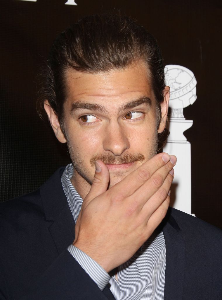 Andrew Garfield gave major side-eye on the red carpet of the Hollywood Foreign Press Association Grants Banquet Dinner.