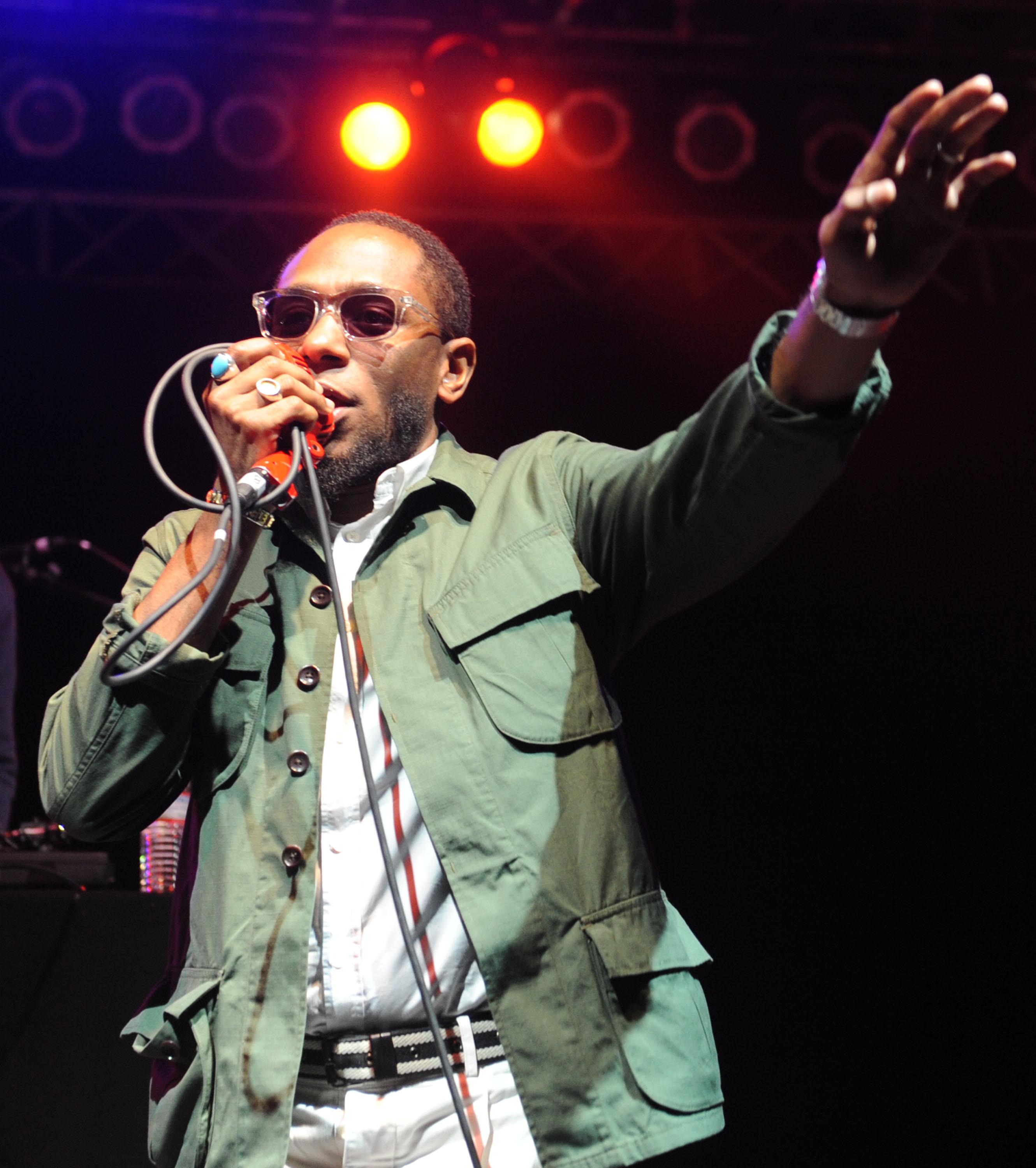 Watch Yasiin Bey Perform New Music In Miami