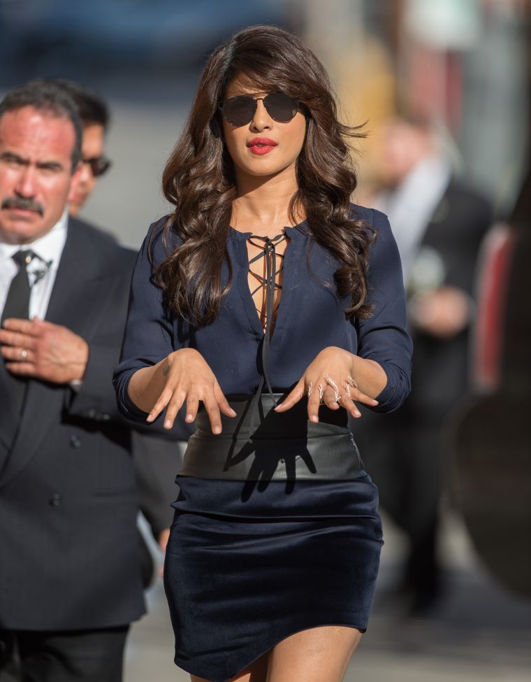 “Quantico” star Priyanka Chopra made sure everything was on fleek before heading into ‘Jimmy Kimmel Live’ in Los Angeles, California.