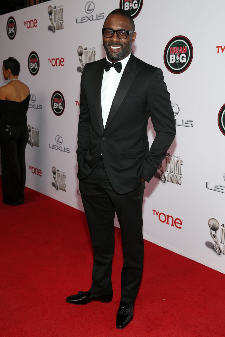 How dapper did Idris look at the 2015 NAACP Image Awards?