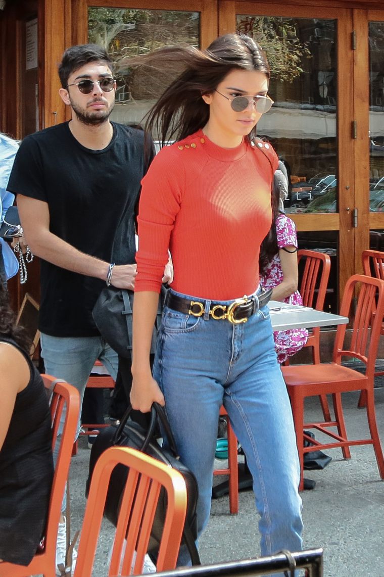 Kendall Jenner went for the tight, fitted sweater look