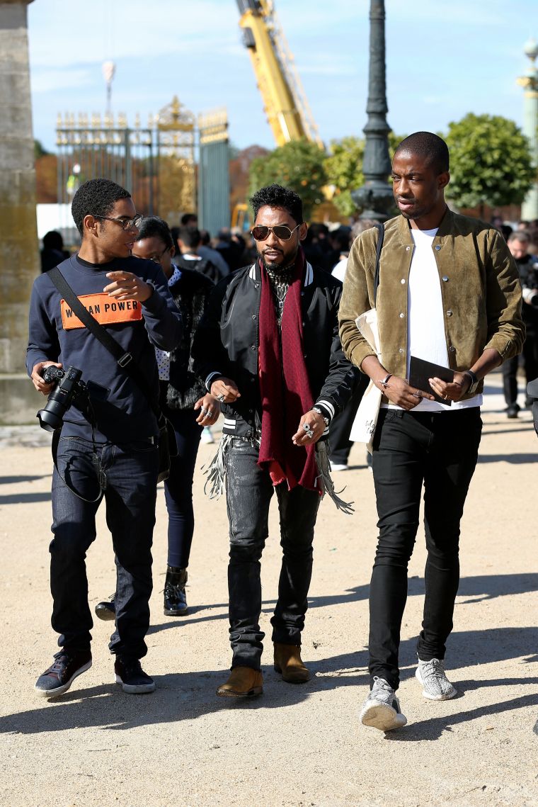 Miguel’s scarf is on fleek.