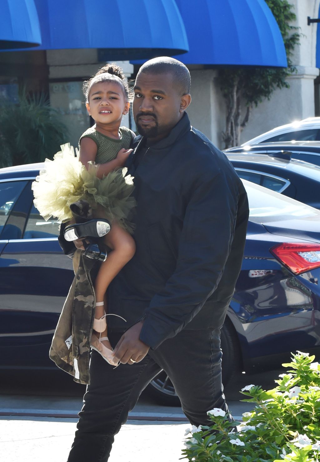 Kanye West picks up North West from dance class
