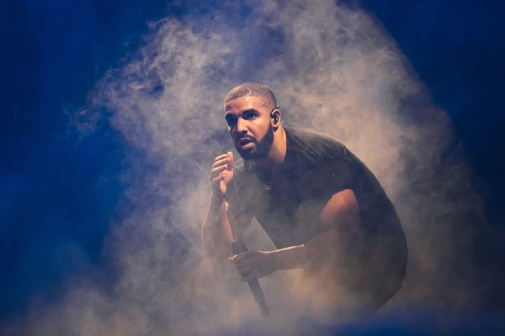 Drake: Rapper, Singer, Actor, & Songwriter