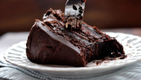 Gay Pastor Sues Whole Foods For Selling Cake With Homophobic Slur 105 3 Rnb