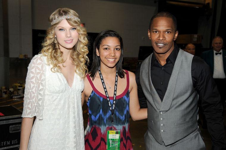 Super Dad! Taylor Swift got to meet Corinne at the 44th annual Academy Of Country Music Awards’ Artist of the Decade held at the MGM Grand on April 6, 2009.