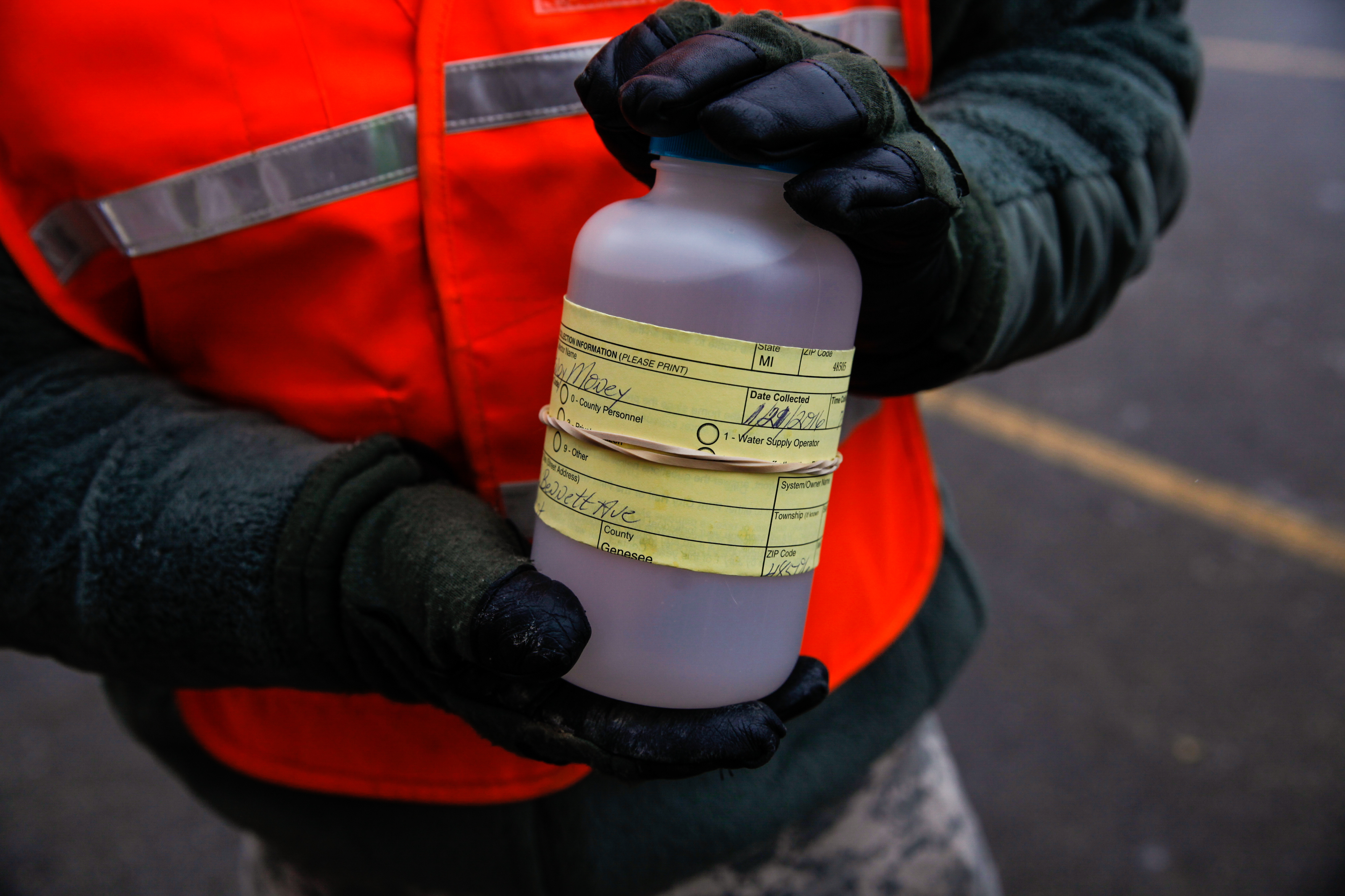 Federal State Of Emergency Declared In Flint, Michigan Over Contaminated Water Supply