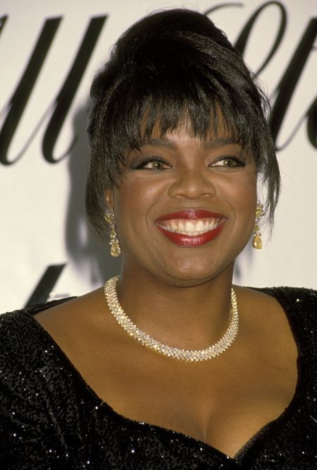 She brought the ’90s in with style…and fringe.