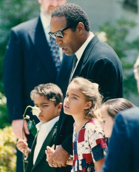 O.J. allegedly apologized over Nicole’s casket.