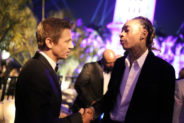 Wiz Khalifa chats it up with Jeremy Renner at the 2016 Vanity Fair Oscars After Party.