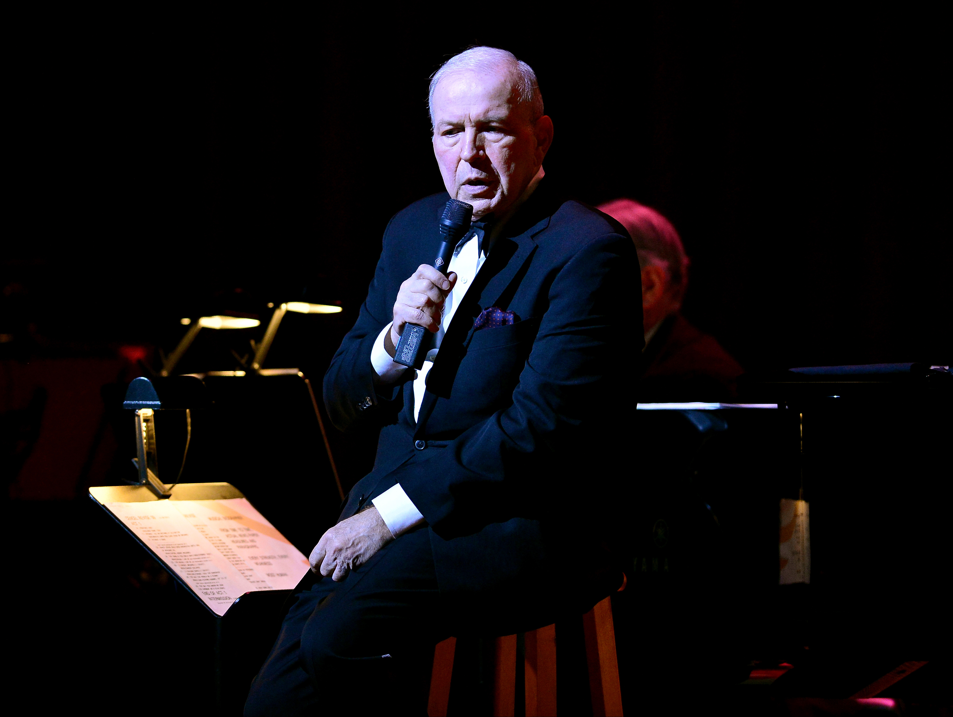 Frank Sinatra, Jr., Sinatra Sings Sinatra, A Multi-Media Centennial Celebration
