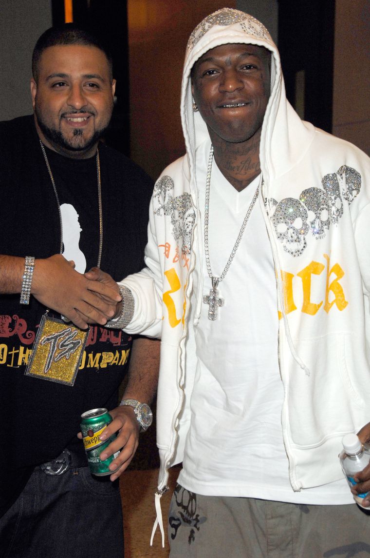 Cash Money meets Cloth King.