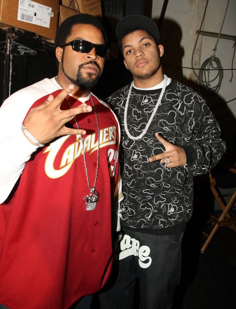 Ice Cube and O'Shea Jr. stopped by while promoting "Barbershop."