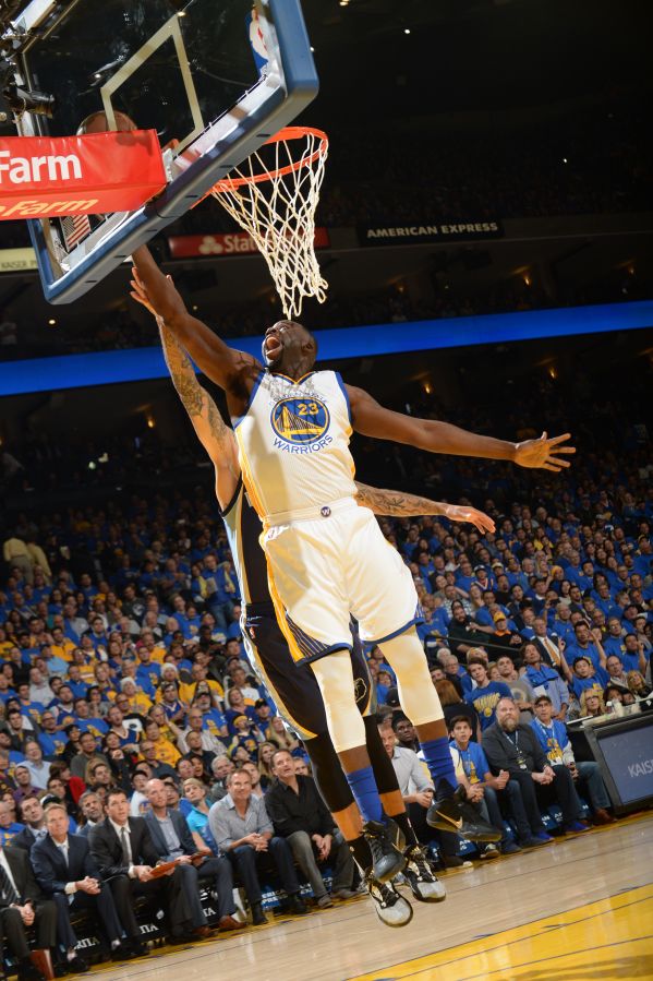 Memphis Grizzlies v Golden State Warriors