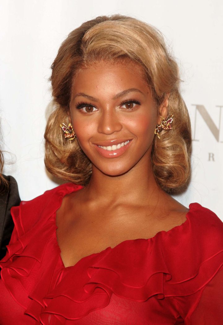 Bey is a lady in red