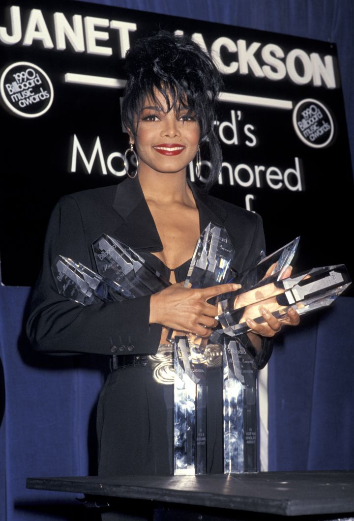 Janet Jackson won multiple awards beginning back in the 1980s.