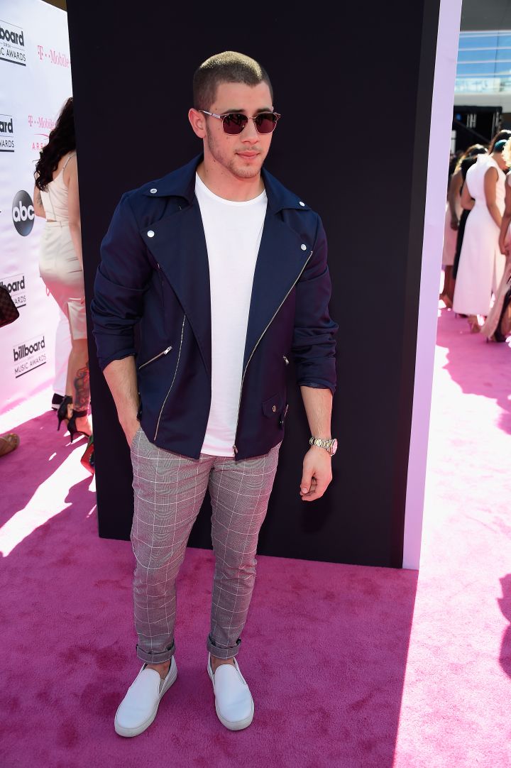 Nick Jonas’s ‘fit was simple and suave.