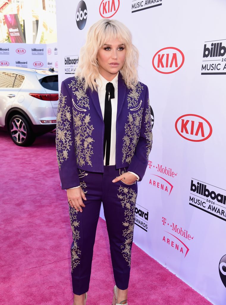 Kesha went the menswear route and paired the look with heels.