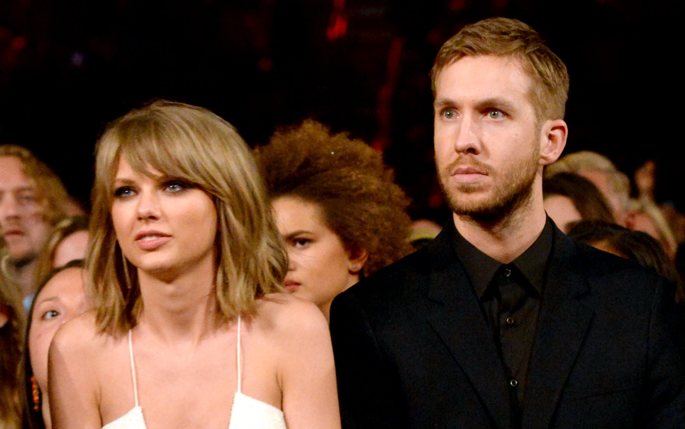 2015 Billboard Music Awards - Roaming Show