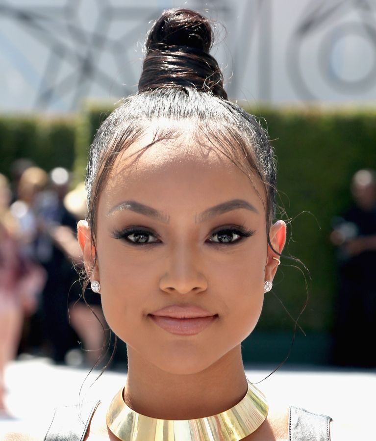 2016 BET Awards - Nissan Red Carpet
