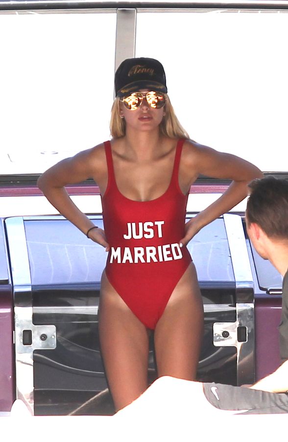 Hailey Baldwin
