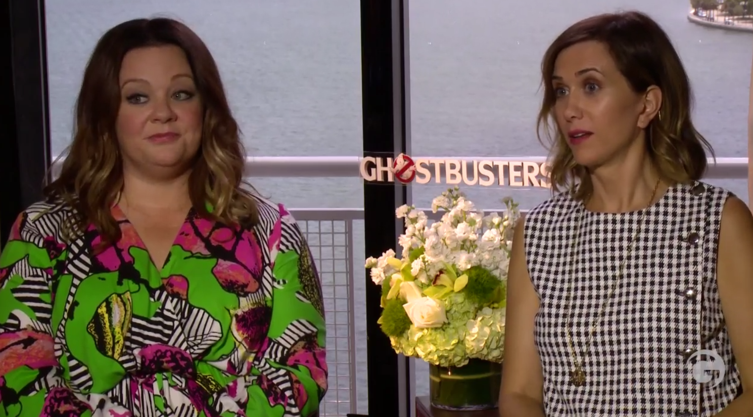 kristen wiiig, melissa mccarthy