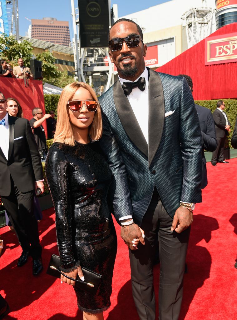 NBA Champion JR Smith graced the carpet with his fiancée.