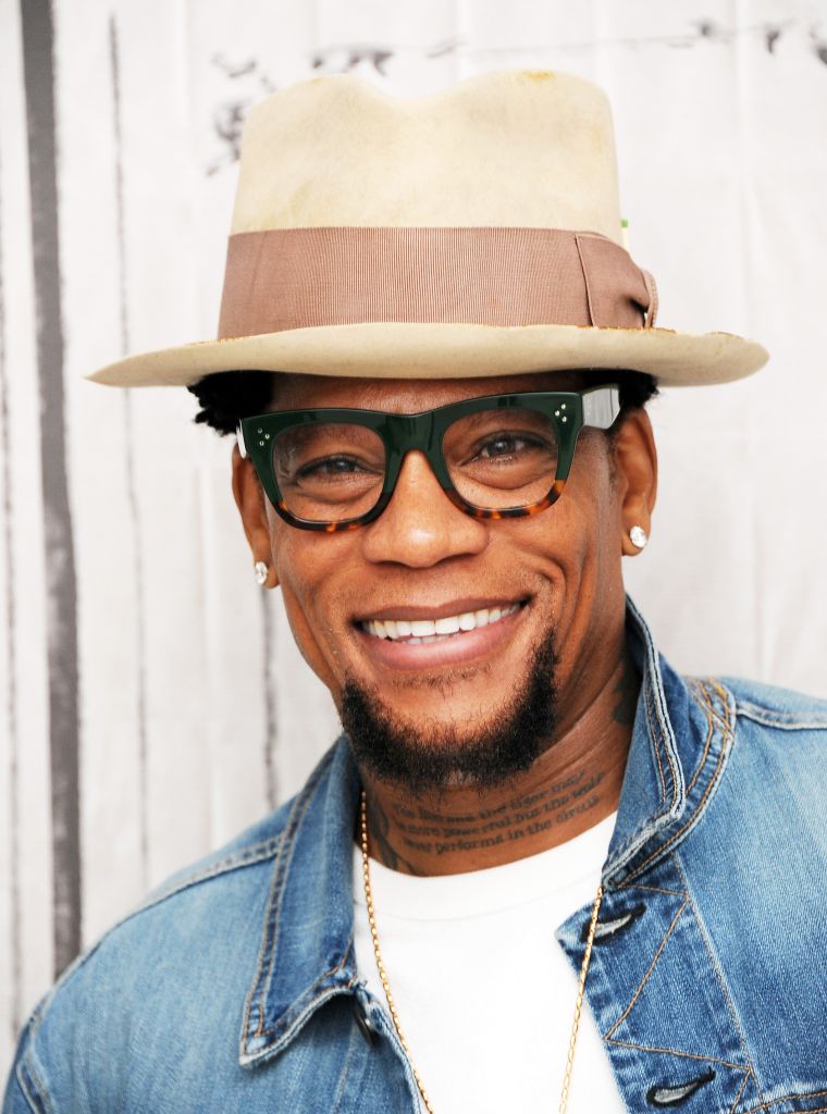 D.L. Hughley as Darryl Hughley in 'The Hughleys'