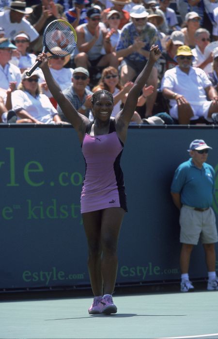 Serena goes pastel purple at the eStyle.Com Classic in 2000