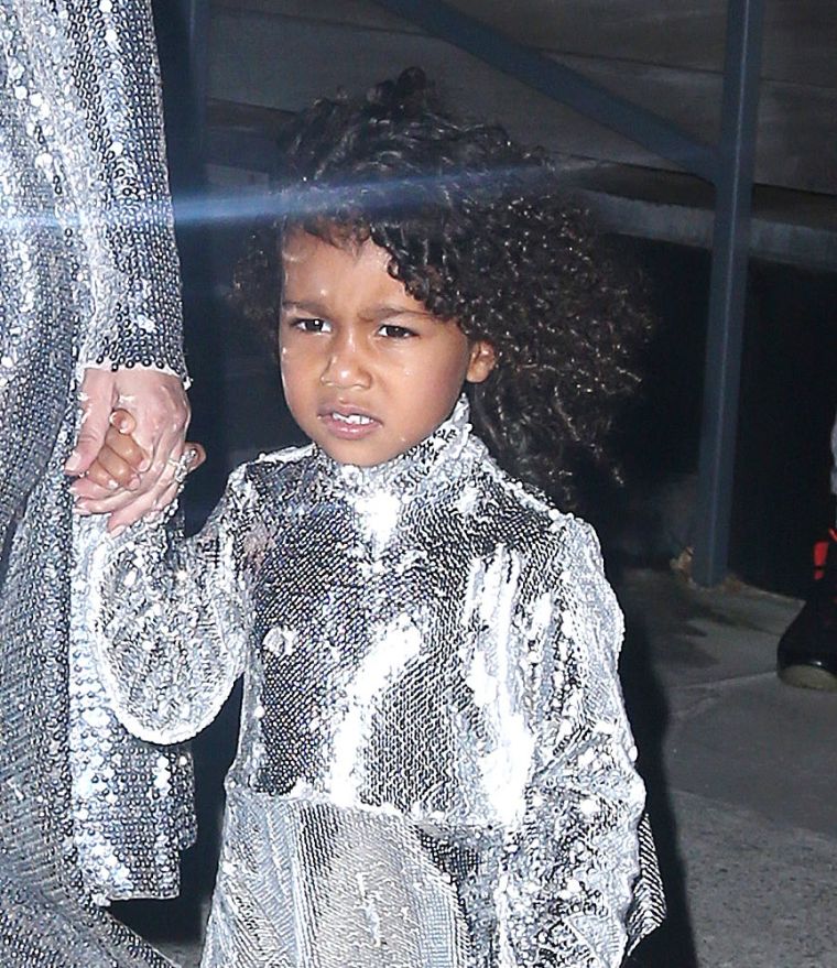 Nori isn’t feeling the paparazzi.