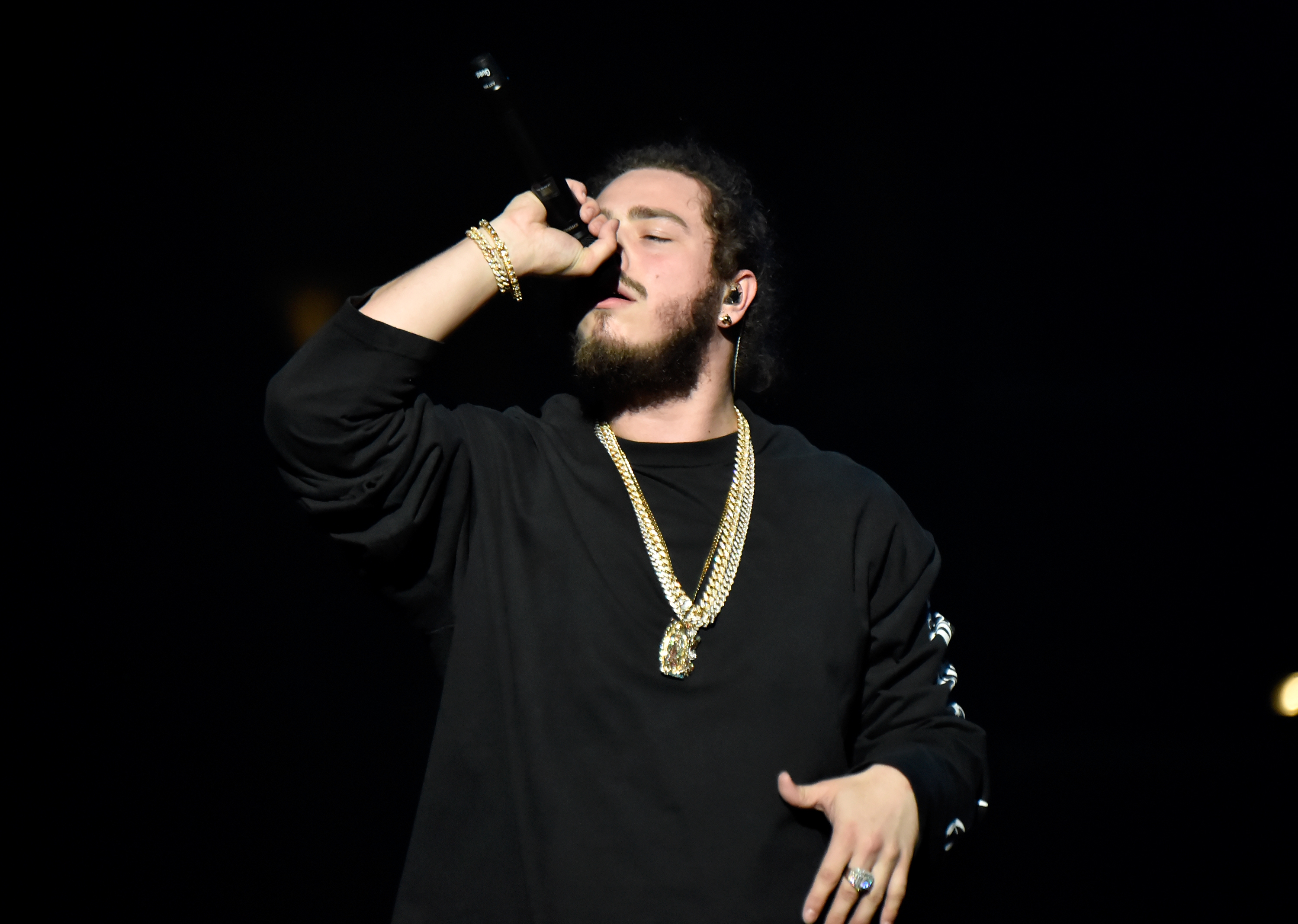 Justin Bieber In Concert - 2016 Purpose World Tour - Los Angeles, CA