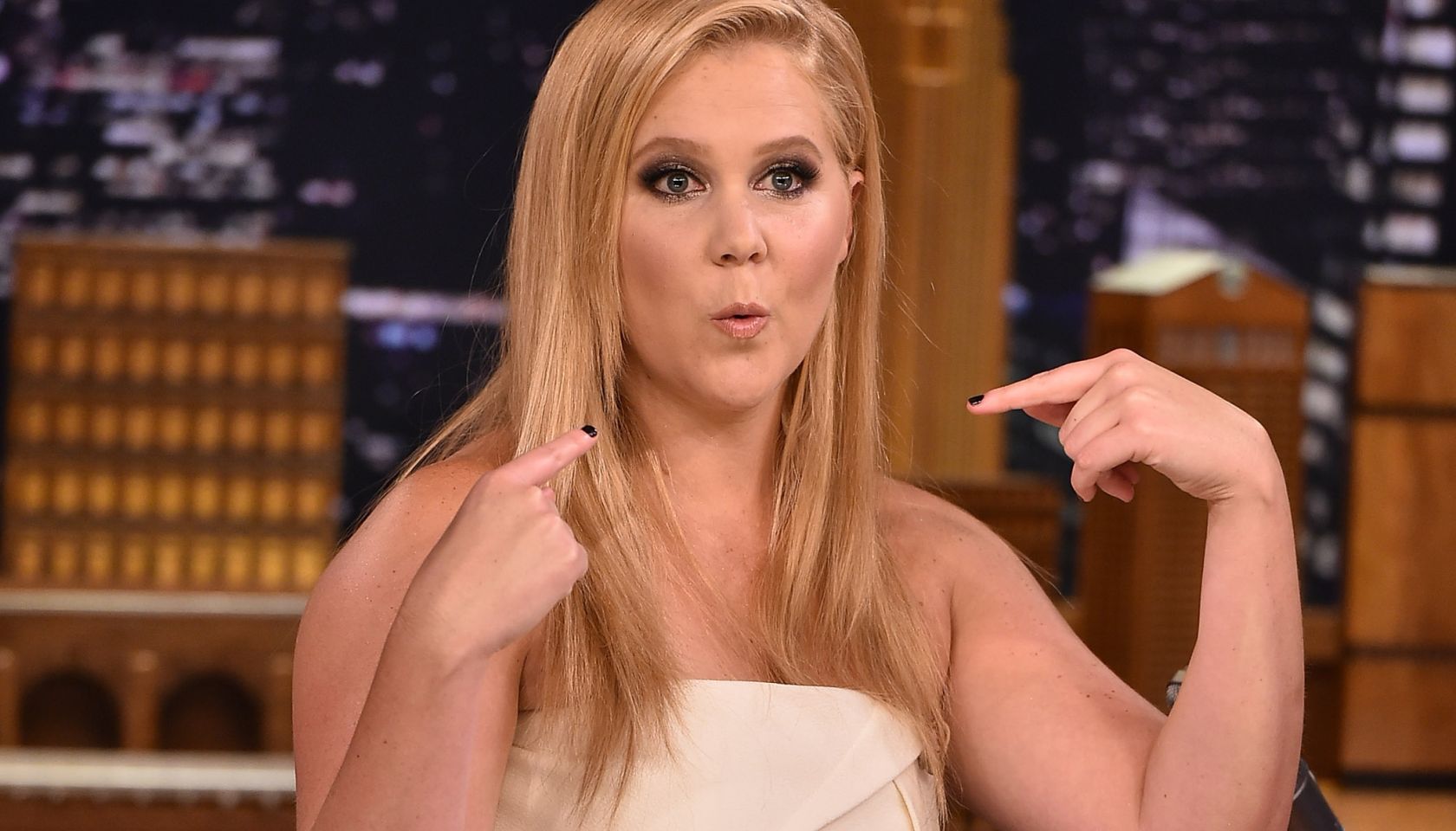 Amy Schumer Visits 'The Tonight Show Starring Jimmy Fallon'