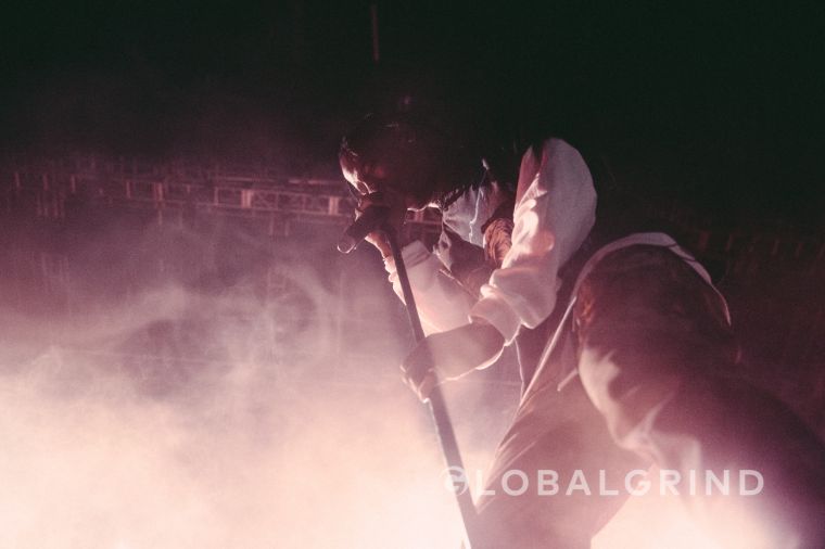 Travis Scott from above.