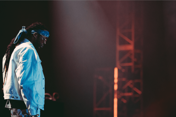 2 Chainz soaks up love from the crowd as he gets ready to do his thing at ComplexCon
